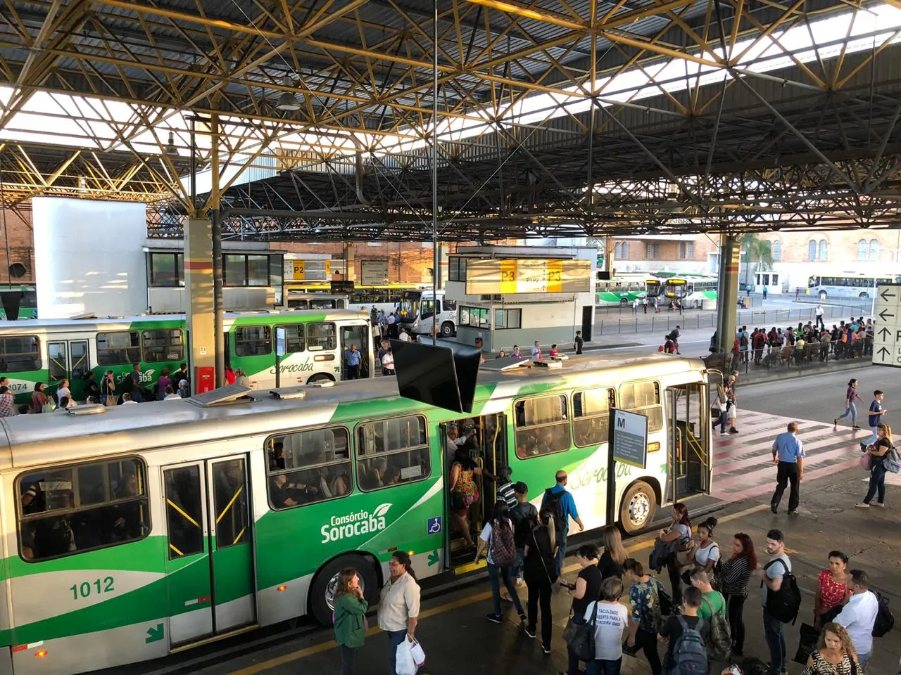 Ônibus de Sorocaba circularão em horários reduzidos