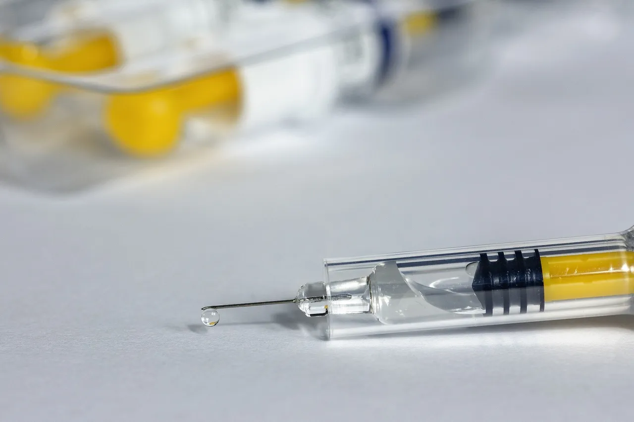 Campanha de vacinação contra gripe começou hoje
