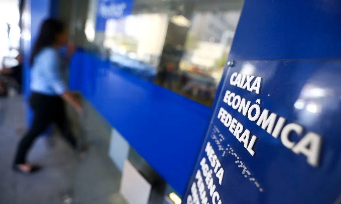Governo autoriza saque de mais R$ 1.045 do FGTS