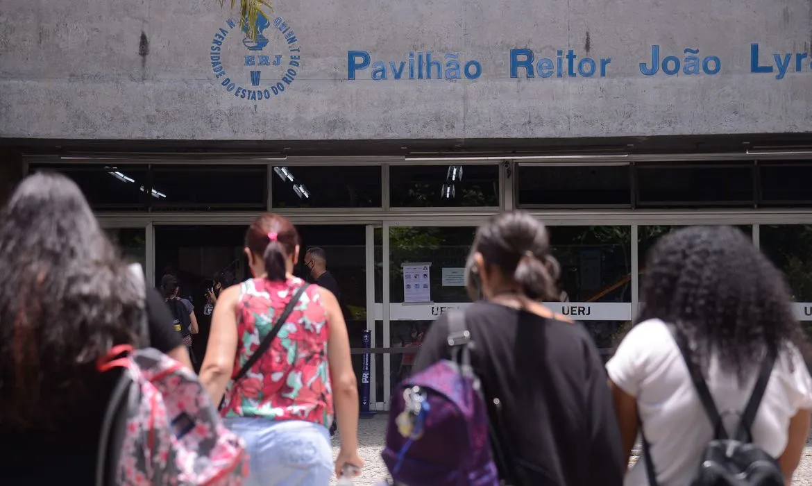 ATENÇÃO ESTUDANTES: Começa matrícula para pré-selecionados na lista de espera do Prouni