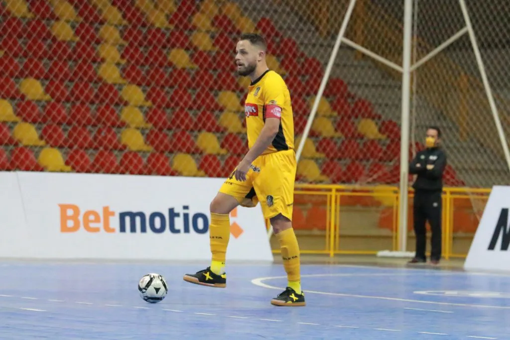 Magnus Futsal Sorocaba joga contra o Corinthians na final da primeira fase do Paulista nesta quinta-feira (2)