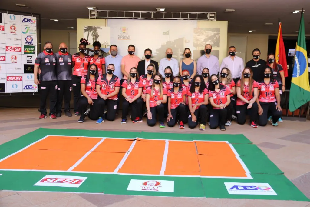 Projeto Renasce Voleibol Sorocaba apresenta a nova equipe feminina