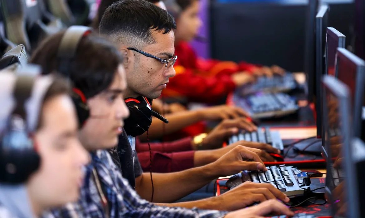 Maior feira de tecnologia do mundo começa hoje em Brasília