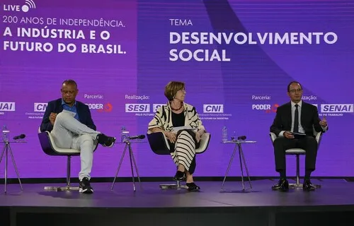 Diminuir a desigualdade social no Brasil passa pela inclusão dos pobres no mercado de trabalho, defendem participantes de seminário sobre os 200 anos da Independência
